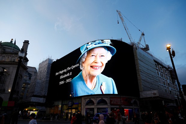 Queen Elizabeth II’s memorable moments in Asia during her 70-year reign ...