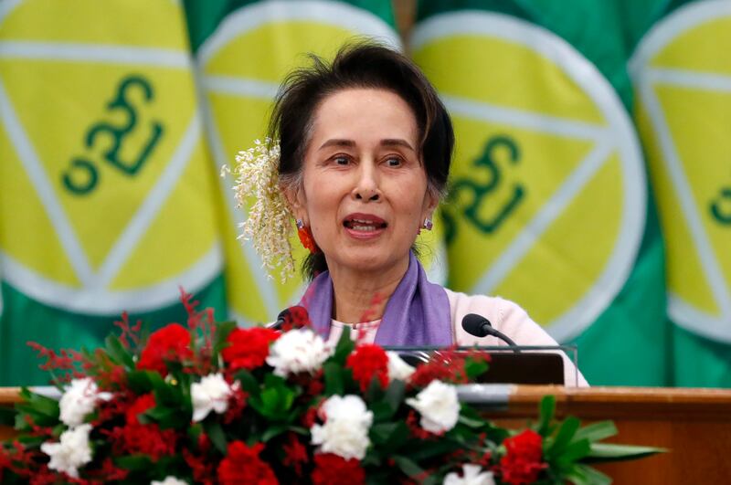 12 aung-san-suu-kyi.jpg